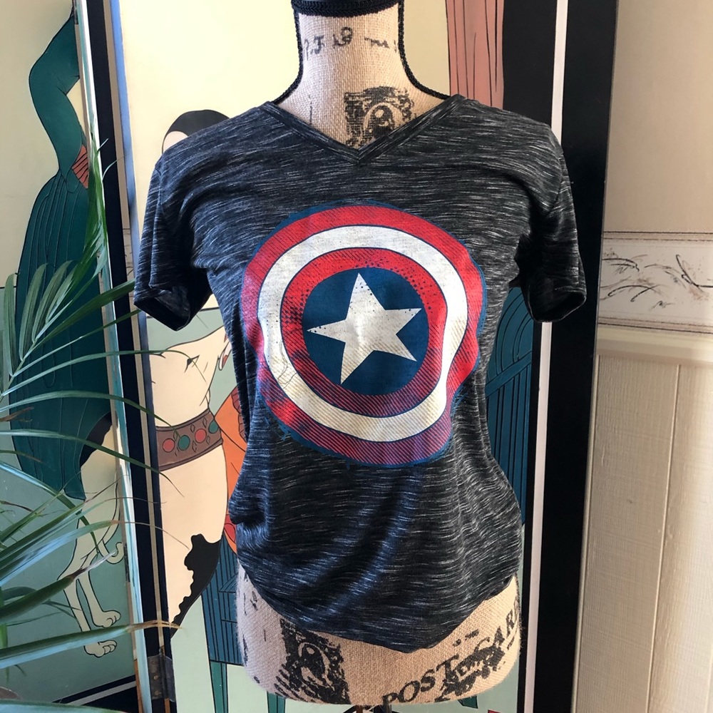 captain american t-shirt